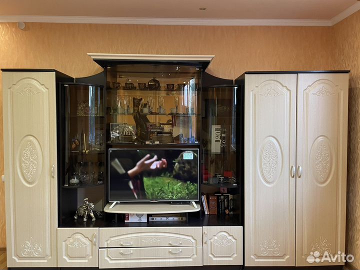 Мебель для гостиной бу