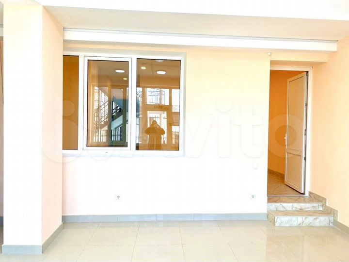 Салон Красоты или Магазин пр-кт Гер. Сталинграда