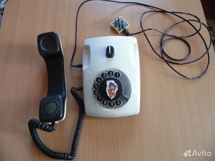 Телефон дисковый СССР