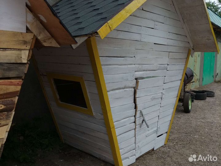 Детский домик для дачи