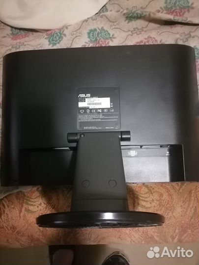 Монитор asus
