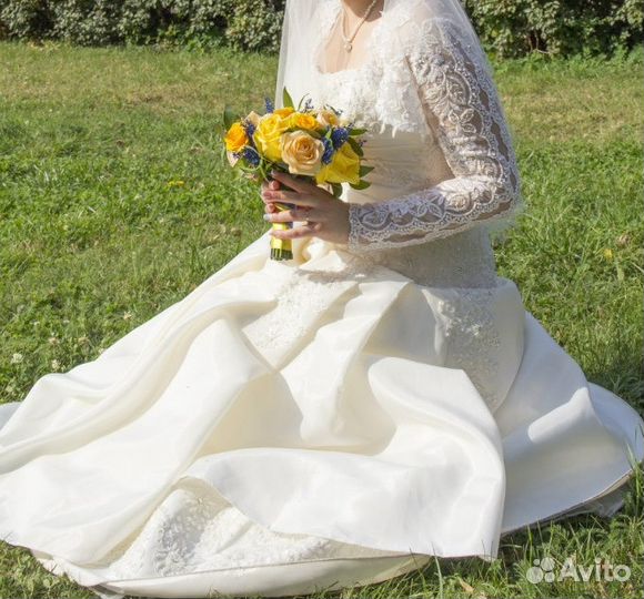 Свадебное платье