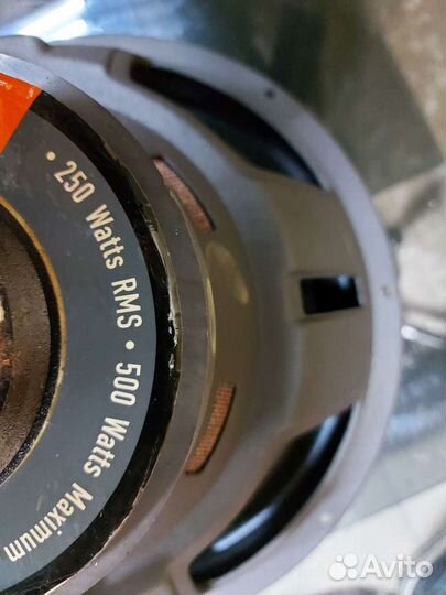 Продам subwoofer