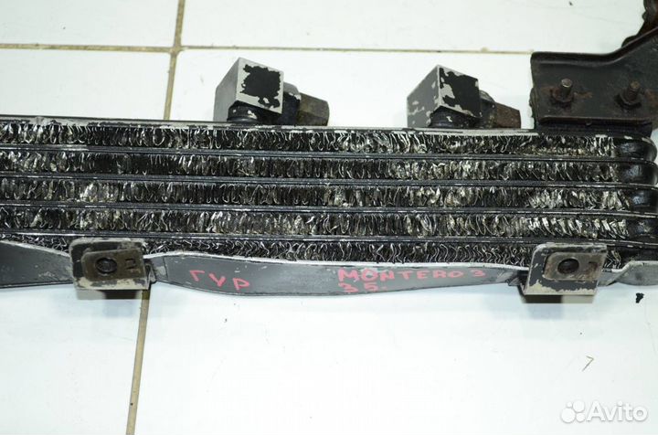 Радиатор масляный Mitsubishi Montero V75 3.5 2003