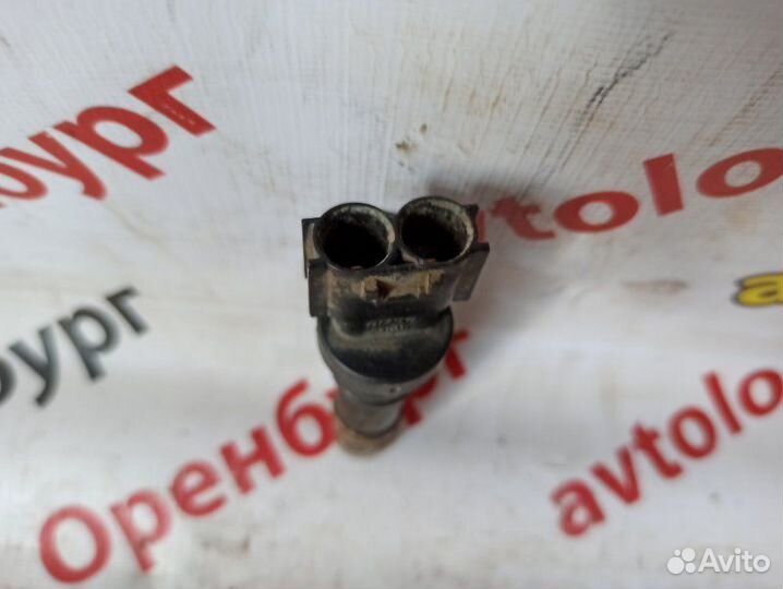 Датчик положения коленвала Toyota Corolla 150