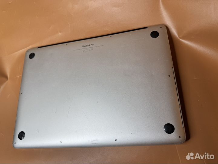 Apple macbook pro 15 2015 198 циклов родной АКБ