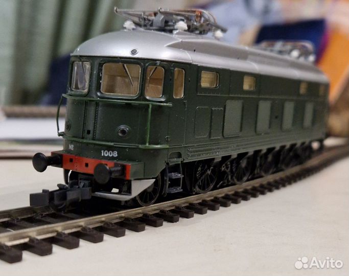 Электровоз Roco BR1000 NS 1:87 H0 новый