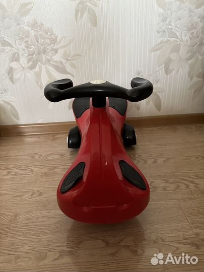 Машинка-каталка Wincell Twistcar