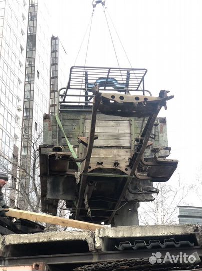 Уралаз рама с кузовом