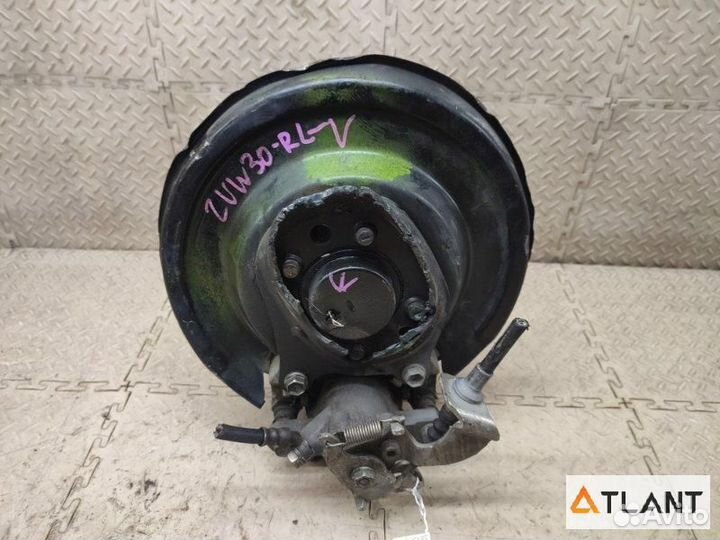 Ступица задняя левая toyota prius