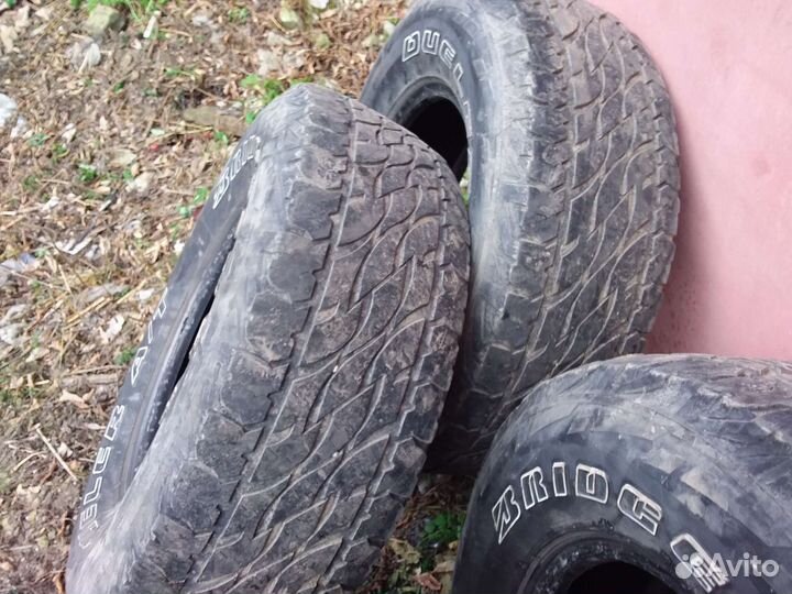 Bridgestone Dueler A/T 265/70 R16