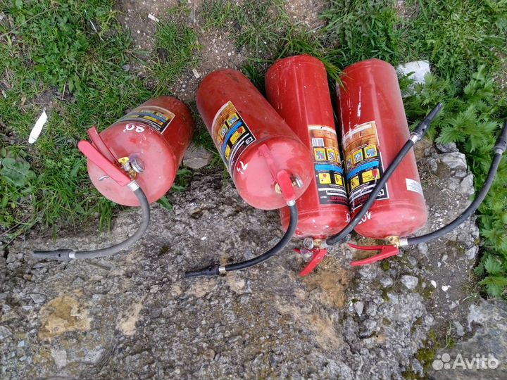 Огнетушитель порошковый оп 8