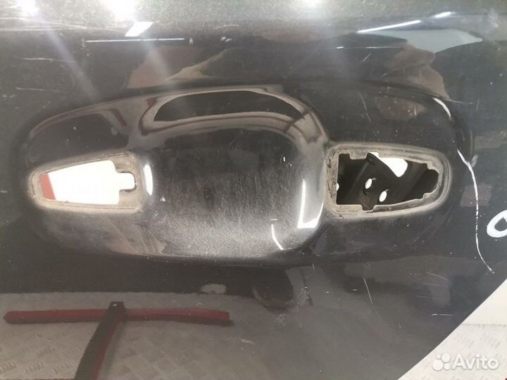 Дверь задняя левая Toyota Avensis