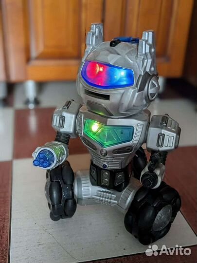 Интерактивный Робот Линк