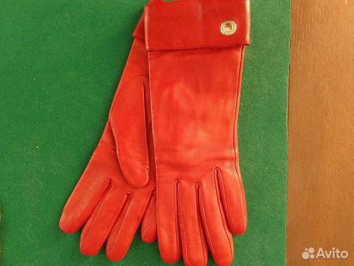Перчатки женские кожаные