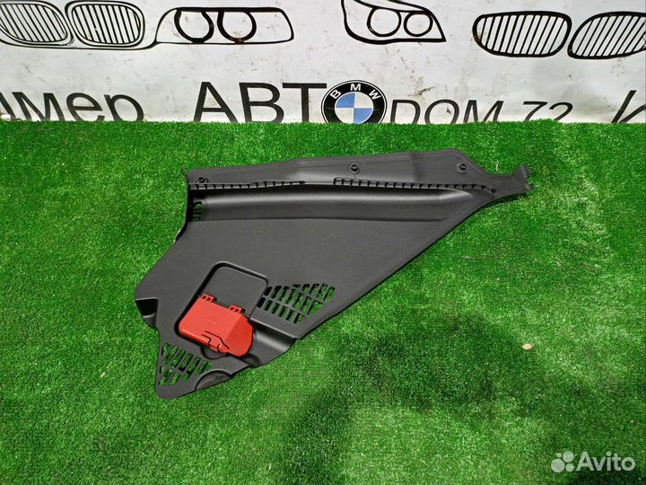 Крышка отсека механизмов двигателя BMW F30