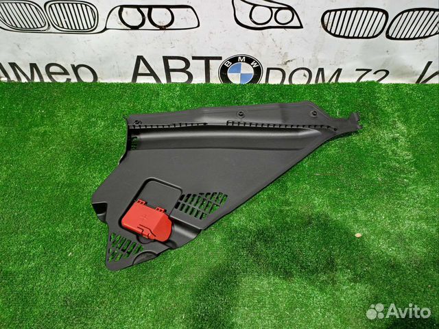 Крышка отсека механизмов двигателя BMW F30