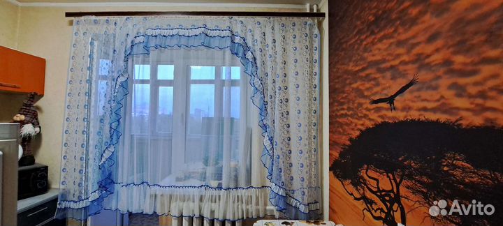 Шторы с карнизом бу