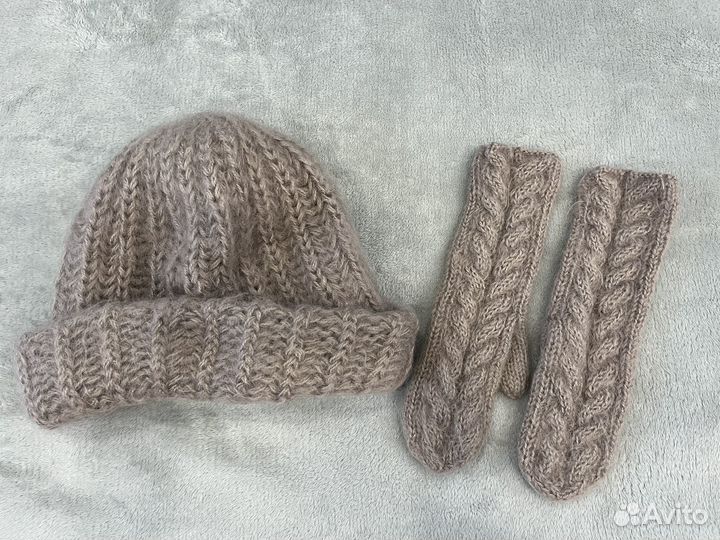 Шапка и варежки