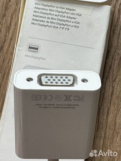 Mini DisplayPort to VGA Adapter Apple