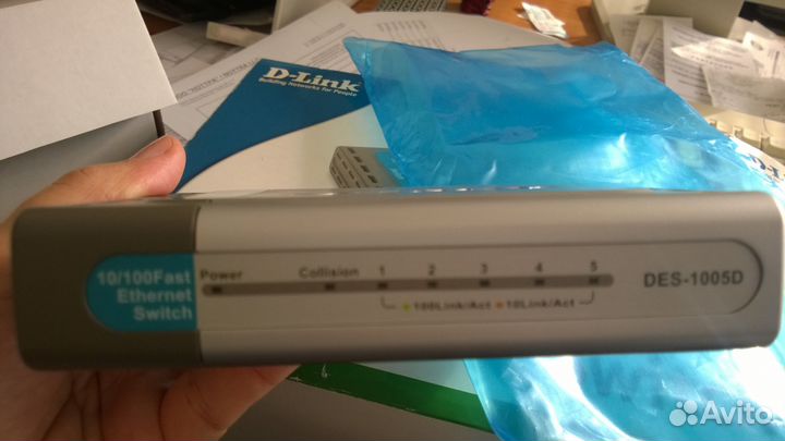 Коммутатор D Link DES-1005D