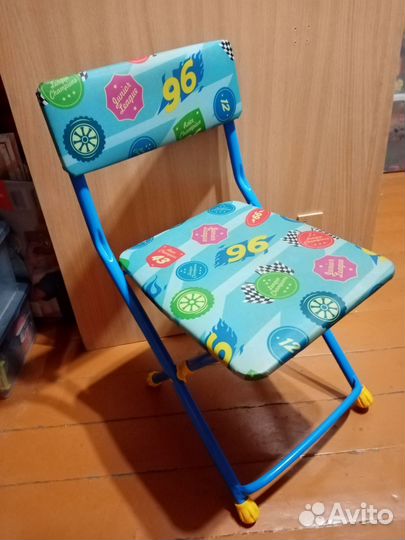 Детский стол и стул