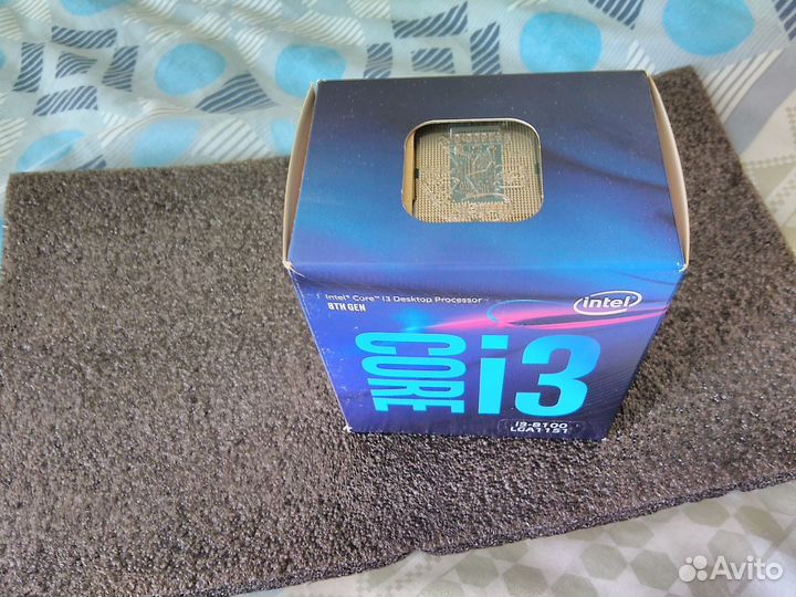 Продам процессор i3 8100 box