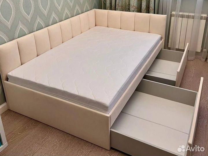 Кроватка мягкая как диван