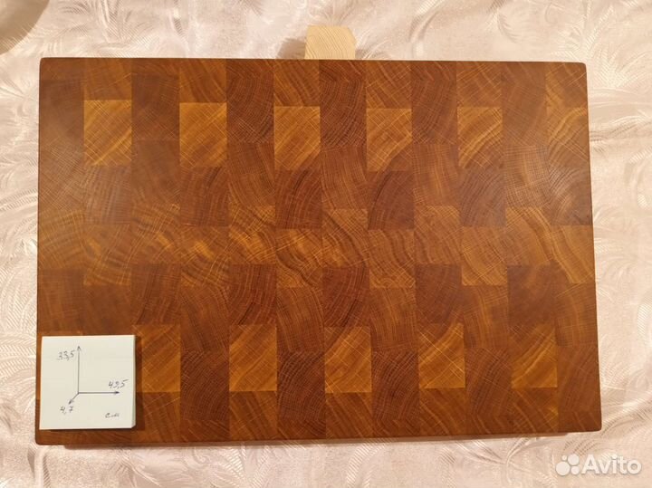 Торцевая разделочная доска из дуба