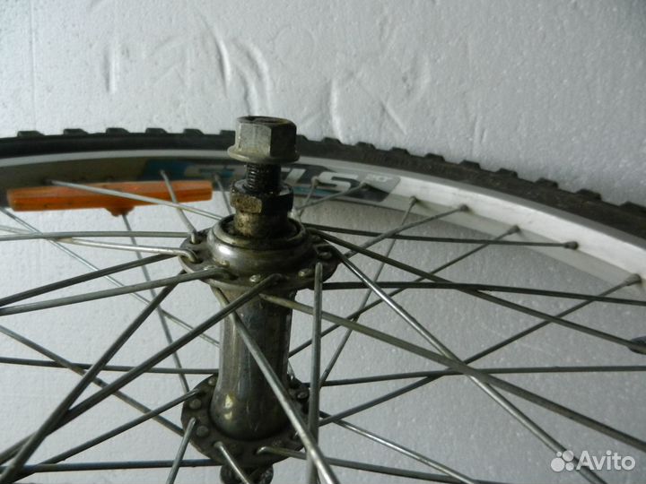 Колесо переднее в сборе 20