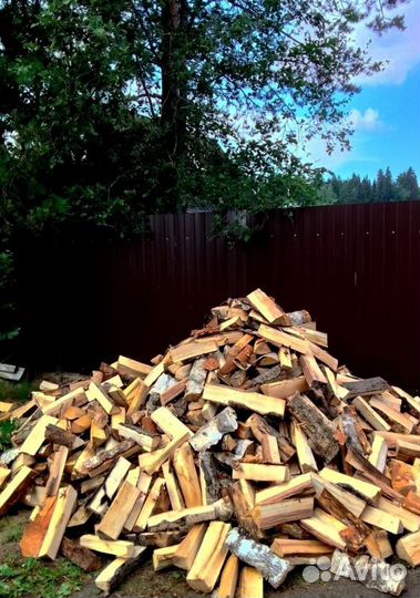Дрова Березовые в наличии в Выборге