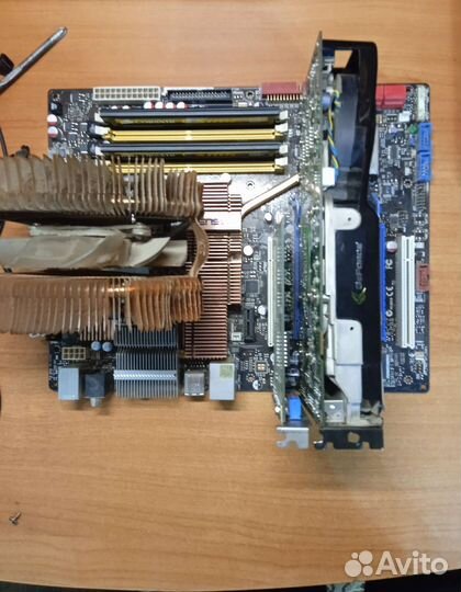 Материнская плата