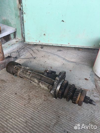Хвостовик коробки передач Москвич 412