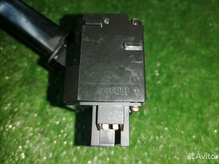 Переключатель подрулевой (света-поворотников) прав