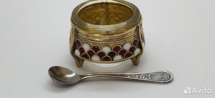 Солонка С ложечкой эмаль. мельхиор., позолота ссс