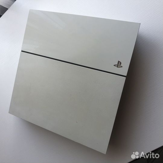 Sony playstation 4