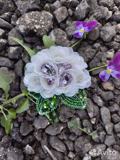 Брошь Гартензия