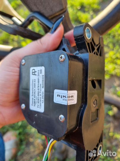 Электронная педаль газа камаз/автобусов паз/кавз