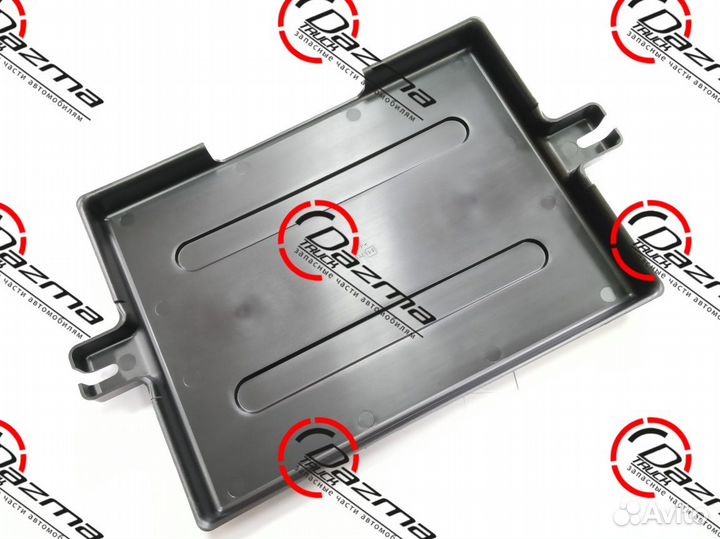 Isuzu 8971207470 Крышка АКБ NPR75/NQR75/NLR85/NMR85/NQR90/NQR71/FSR90/FSR34 (8971207470)