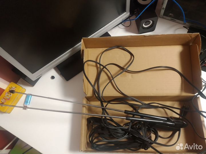 Автомобильная тв антенна