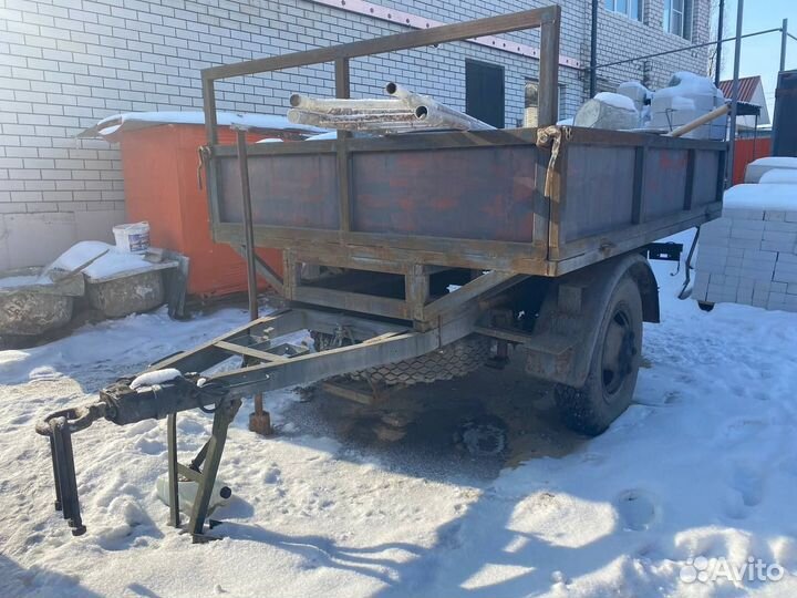 Грузовой прицеп