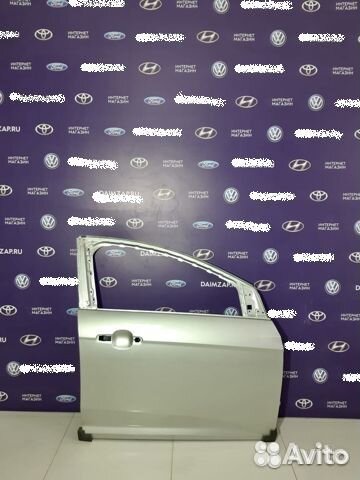 Дверь передняя правая Ford Focus 3 серебристый