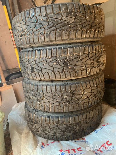 Колеса зимние 185 65 R15