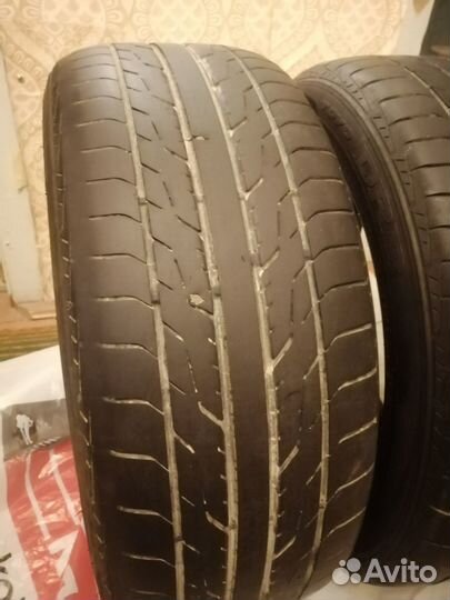 Toyo DRB 215/50 R17 91V