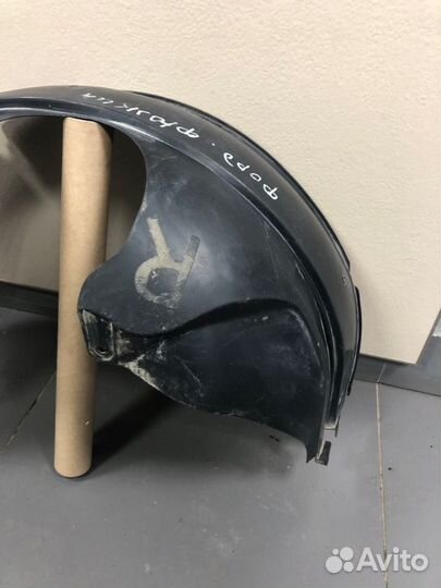 Подкрылок передний правый Ford Fusion CBK F6JA