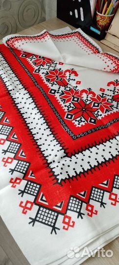 Скатерть льняная с салфетками