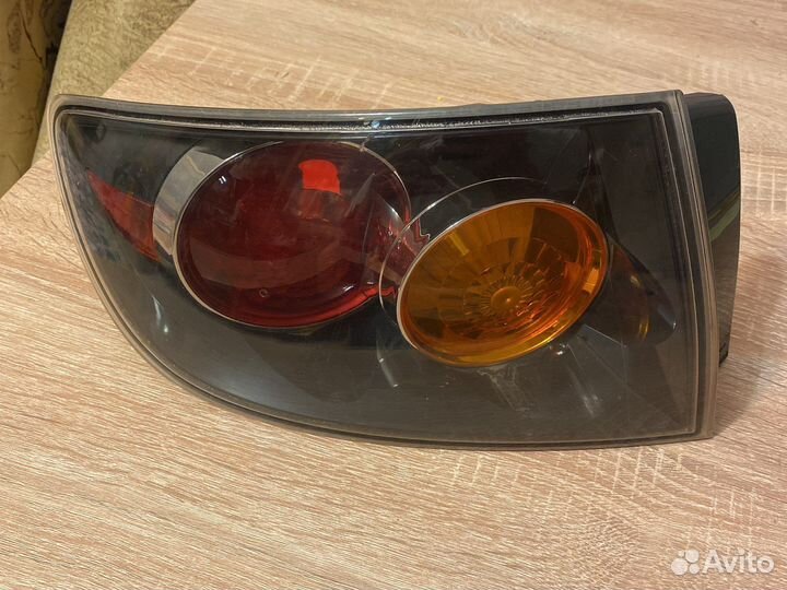 Фонарь задний mazda 3 bk седан