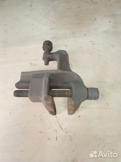 Тиски слесарные СССР