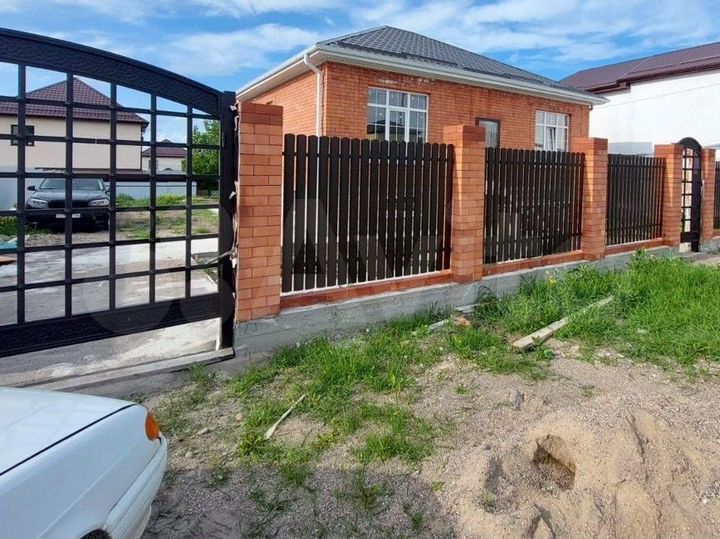 Дом 202 м² на участке 6 сот.