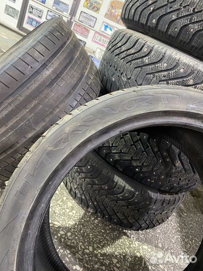 Vredestein Ultrac Vorti 275/35 R20